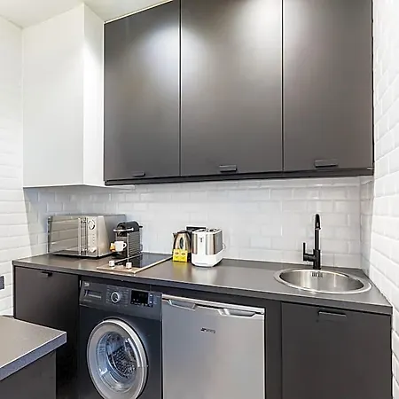 Charming - 1bd4p - Bastillecharonne מלון